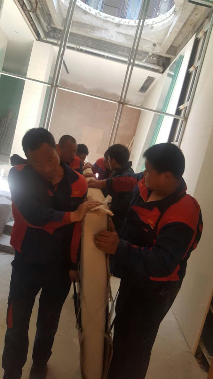 杭州特種搬運操作現(xiàn)場